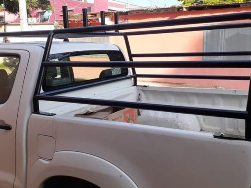 Barandal para camioneta en Salina Cruz