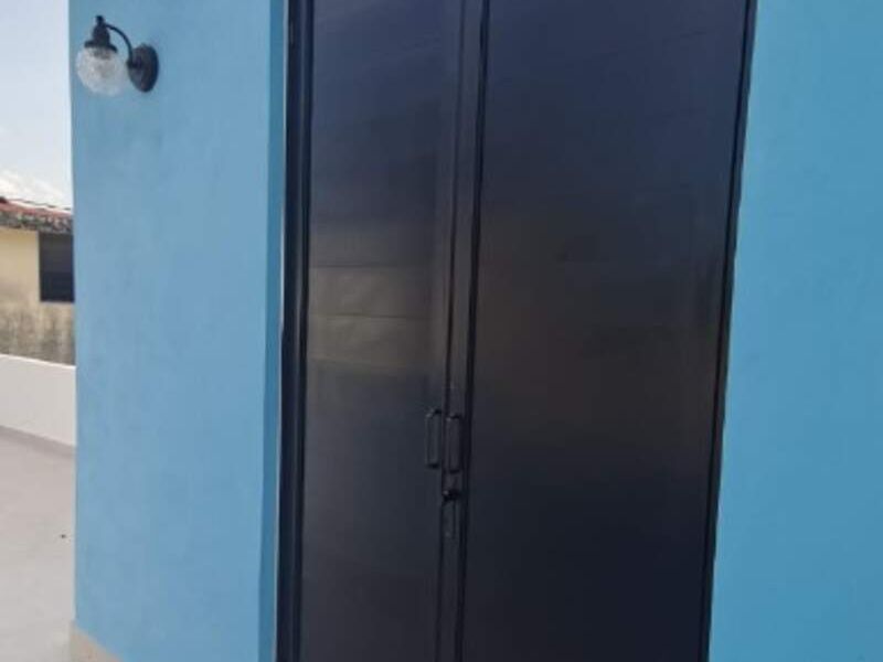 Puertas batientes en Merida