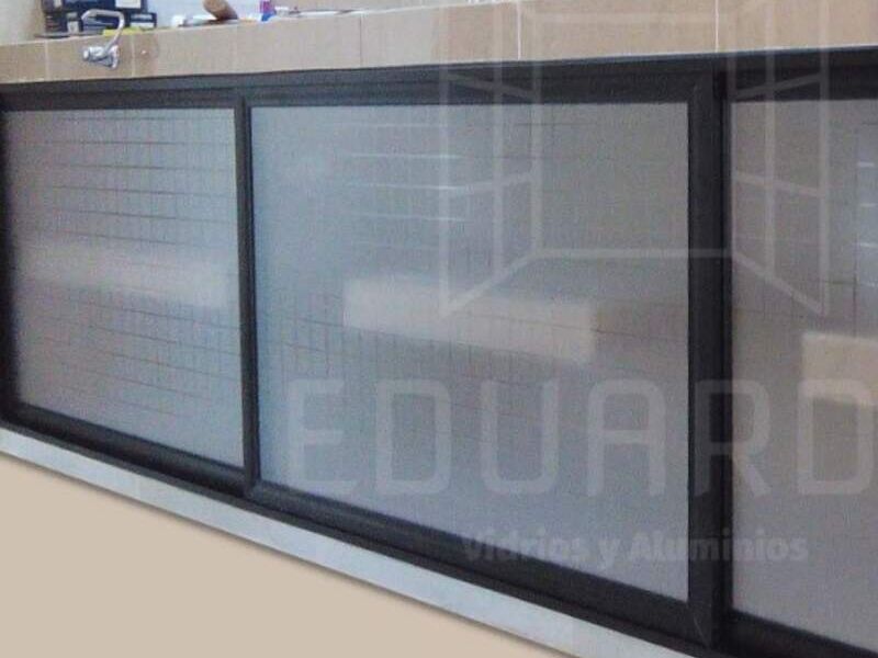Mueble de cocina de aluminio 1 en Merida