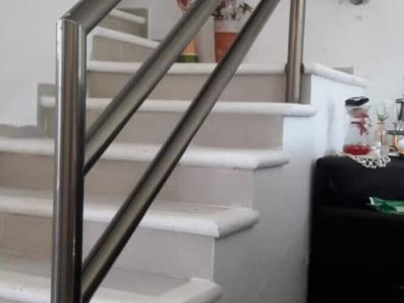 Barandal de aluminio en Merida