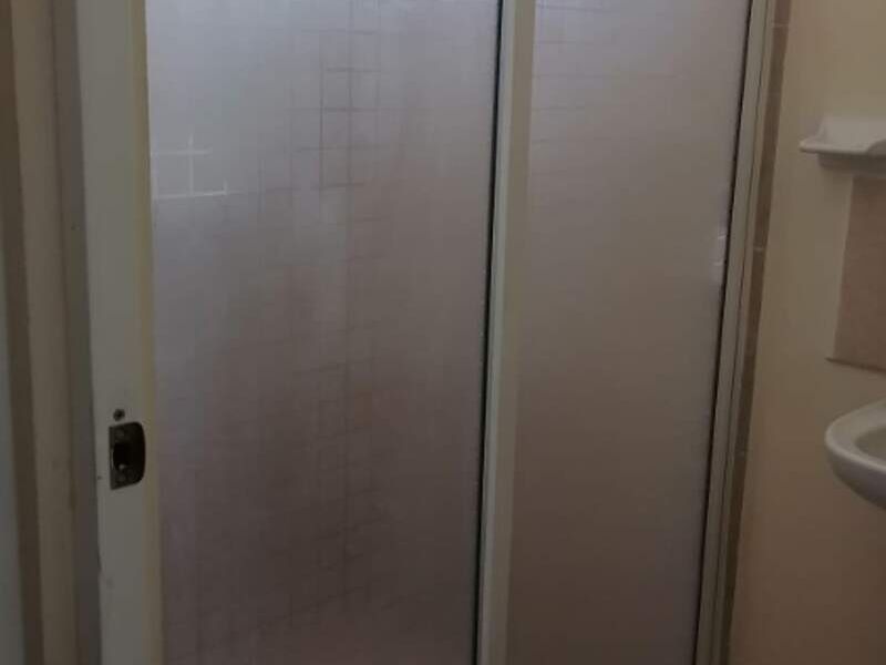 Cancel de baño policarbonato 1 en Merida