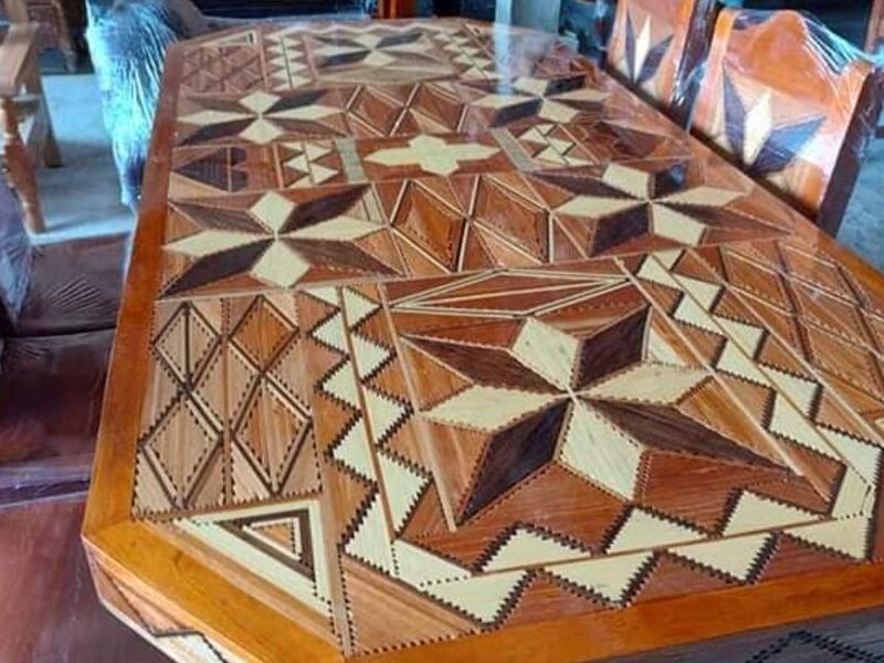 Comedor con diseño en cerámica 