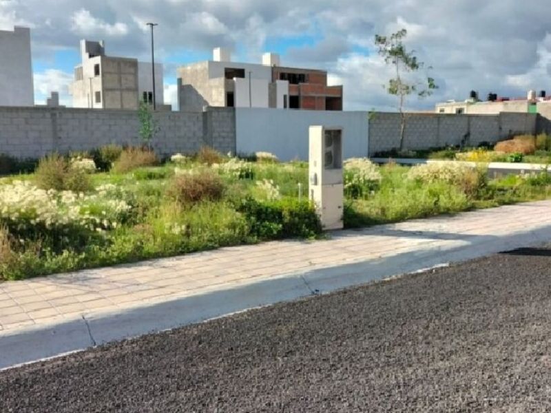 SE VENDE LOTE EN RESIDENCIAL EXPLANADA SUR