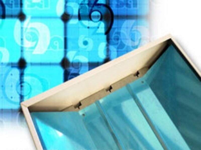 Gabinete con pantalla