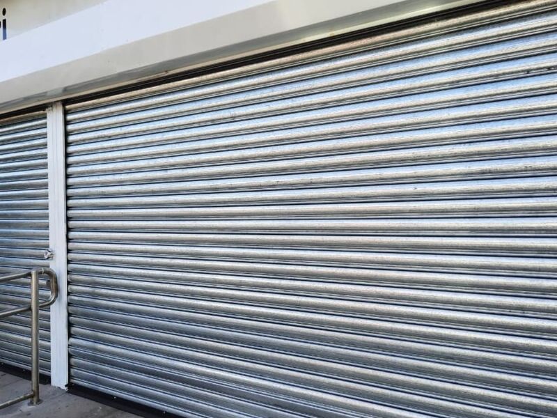 Cortinas impulso manual