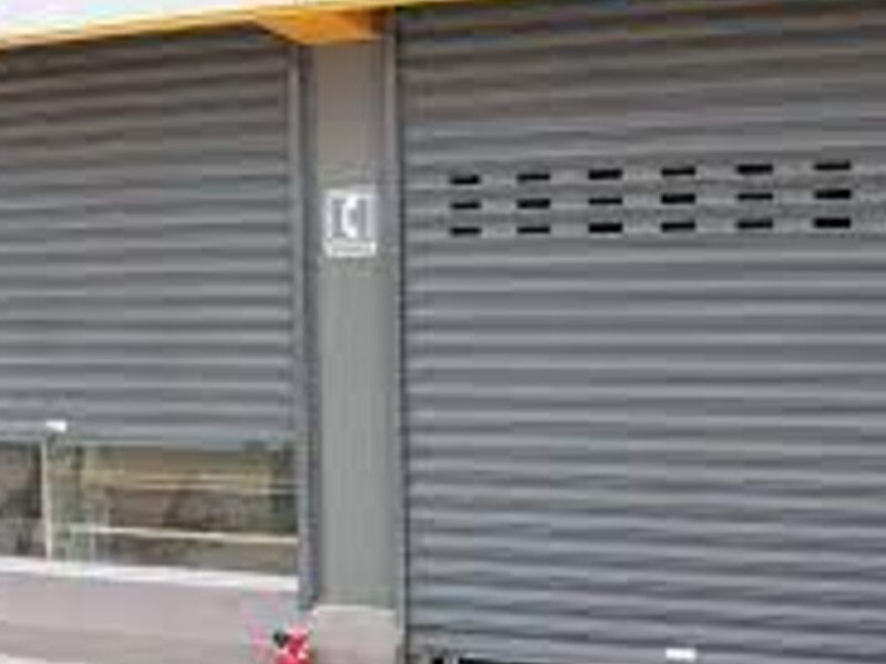  Cortinas Perforadas