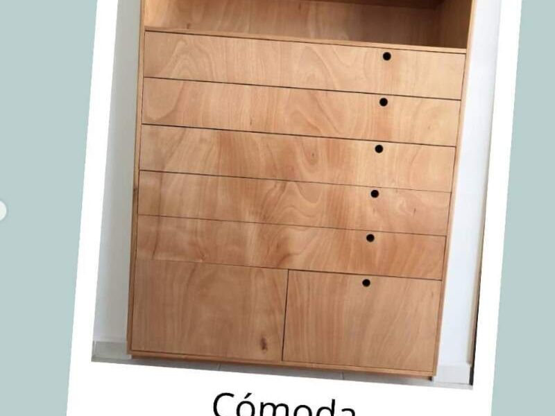 CÓMODA 