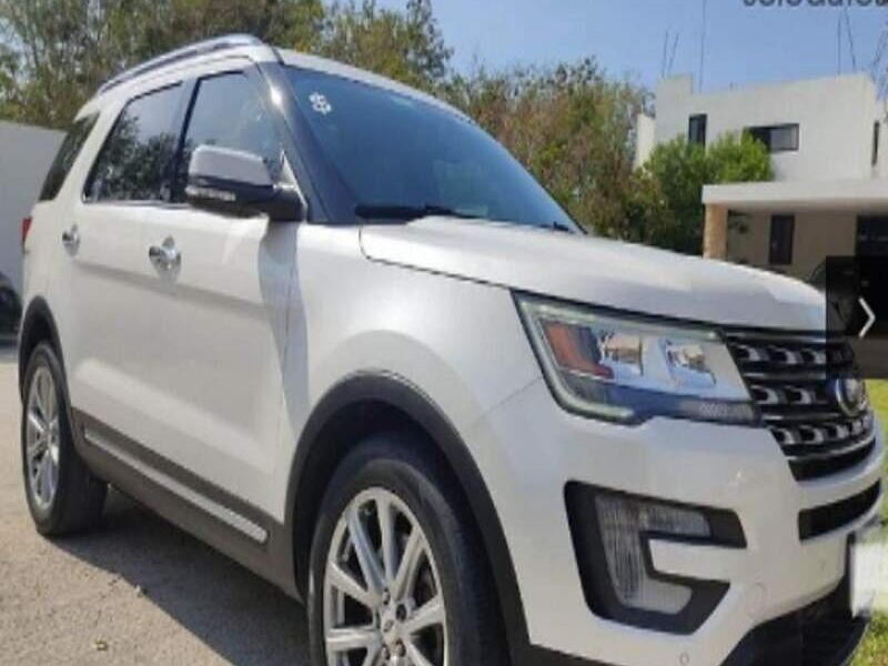 Ford Explorer Limited V6