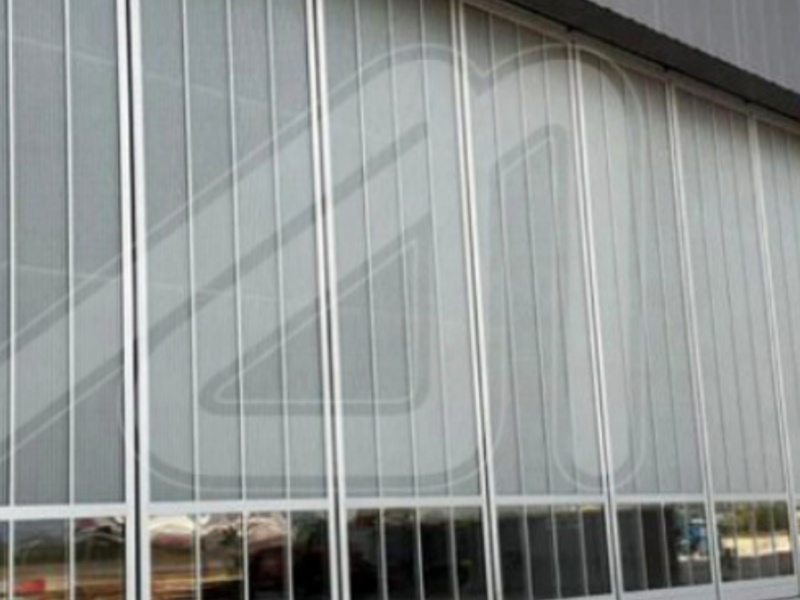 Puerta para hangar Mexicali 