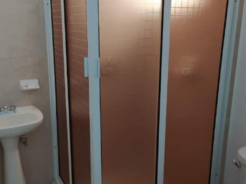 Cancel de baño E en Durango