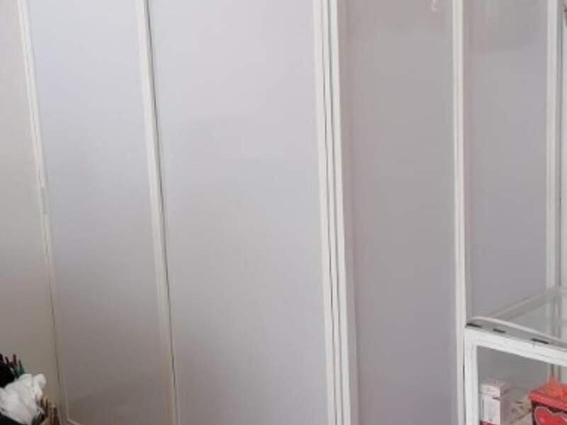 Mueble de aluminio y vidrio   en Tepic