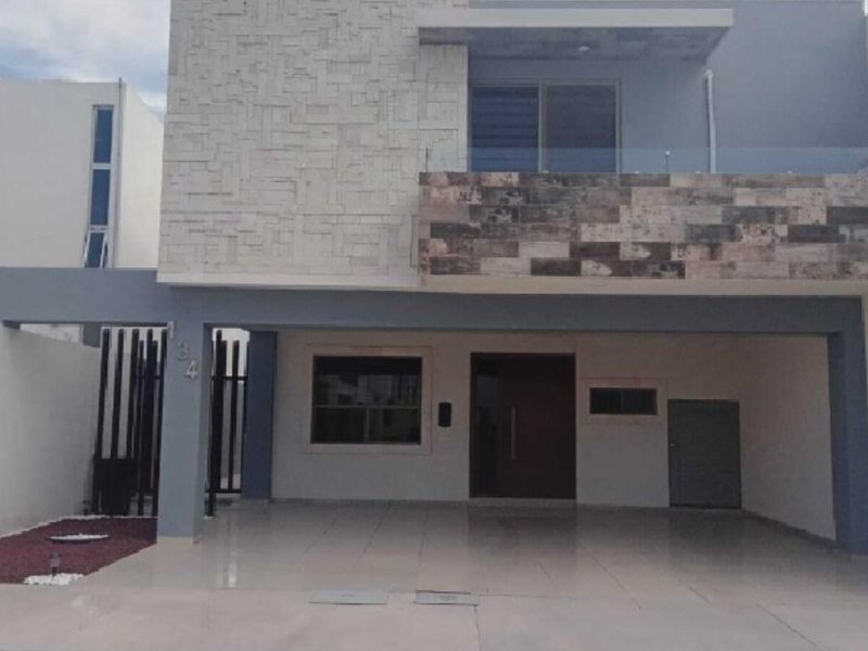 Casa en renta en Zona Privanzas del Campestre