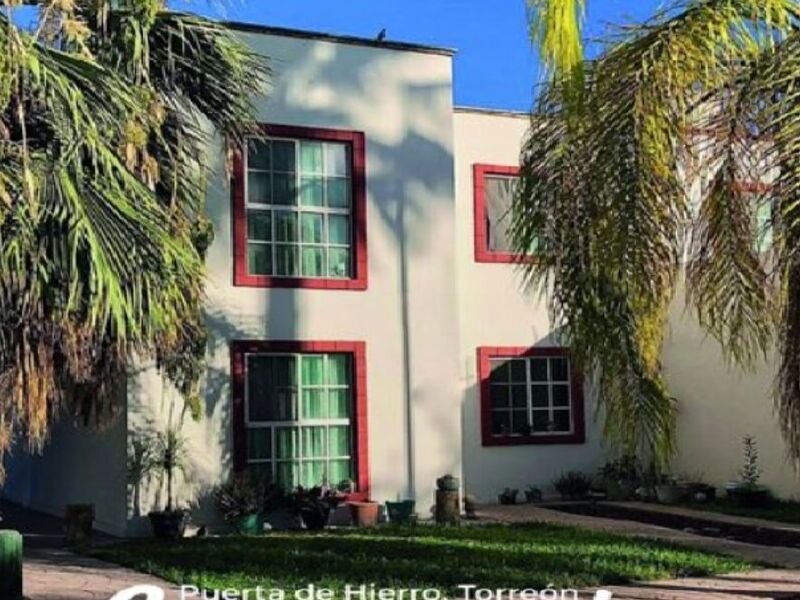 CASA RESIDENCIAL EN VENTA EN  TORREÓN.