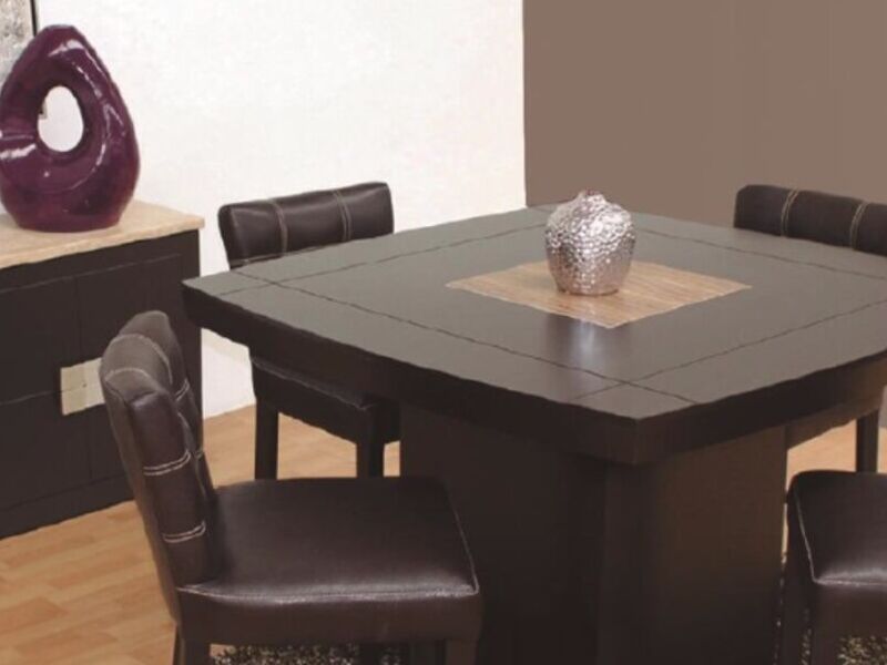 Mesa de comedor 4