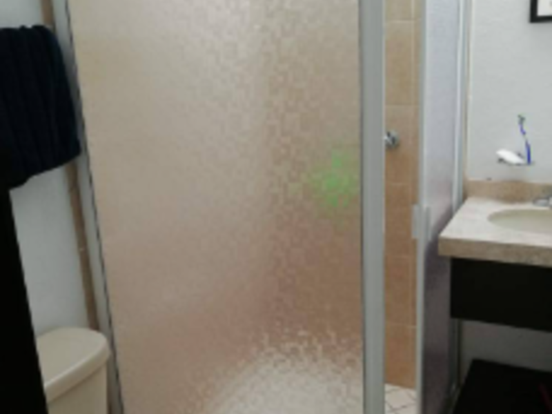 Cancel para baño de cristal opaco  CDMX 