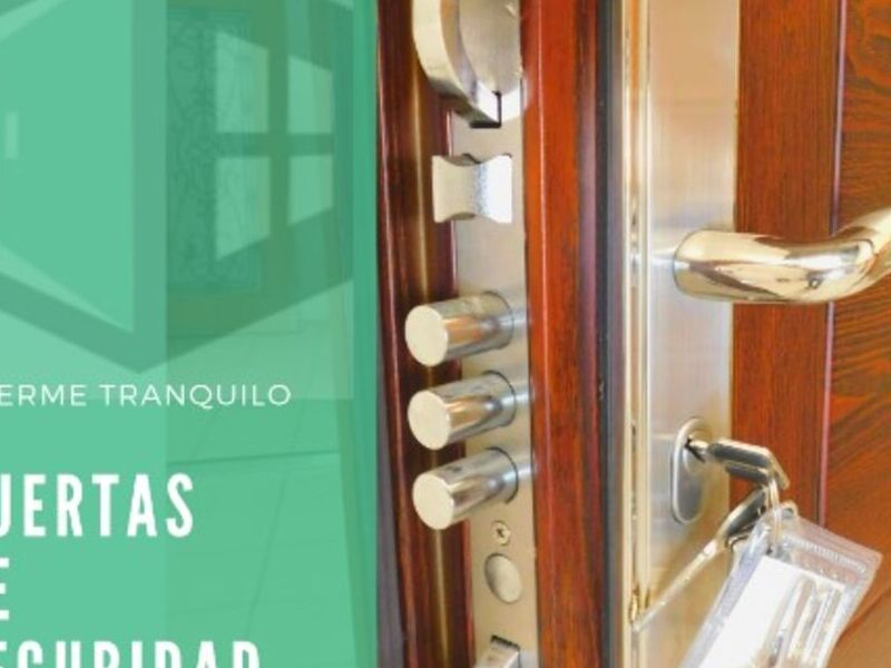 Herrajes en Acero en DELICIAS 