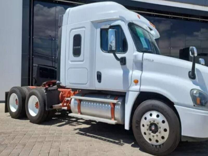 Freightliner CASCADIA 125