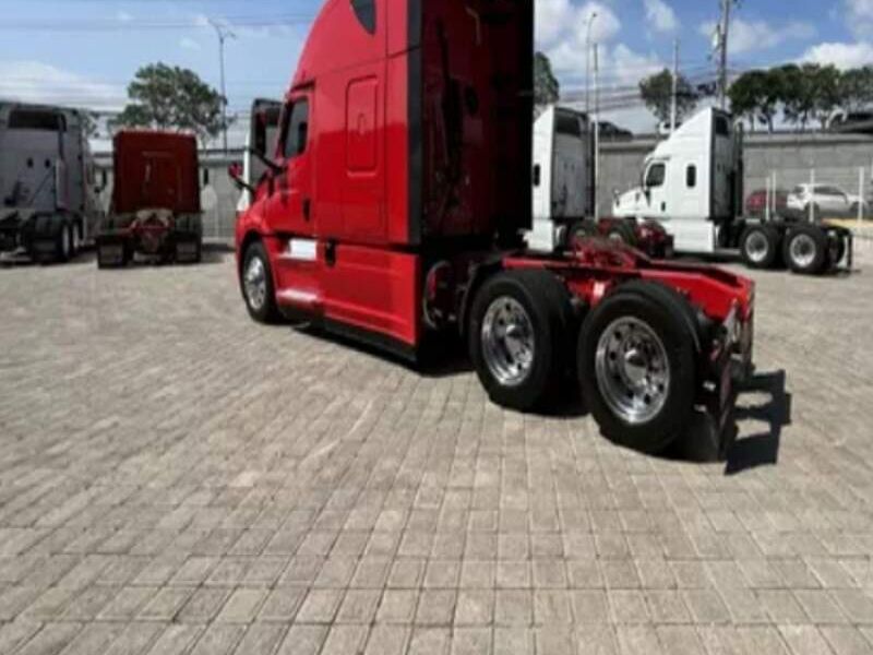 Freightliner CASCADIA 12500