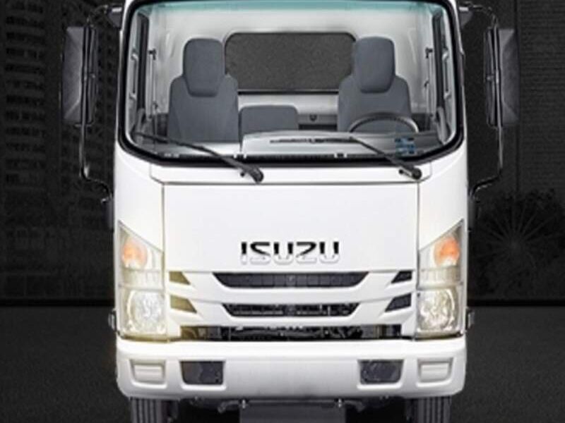 Isuzu Elf 300