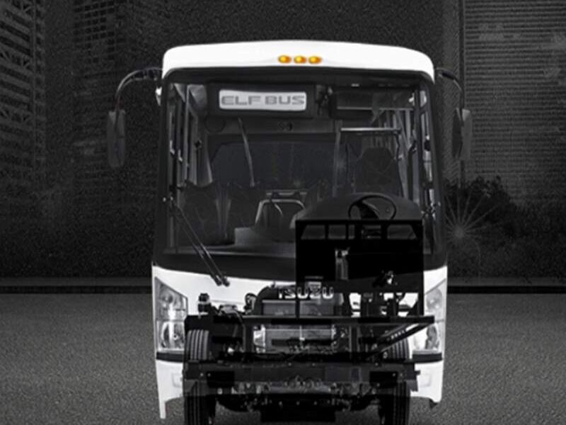 Isuzu Elf 500 bus