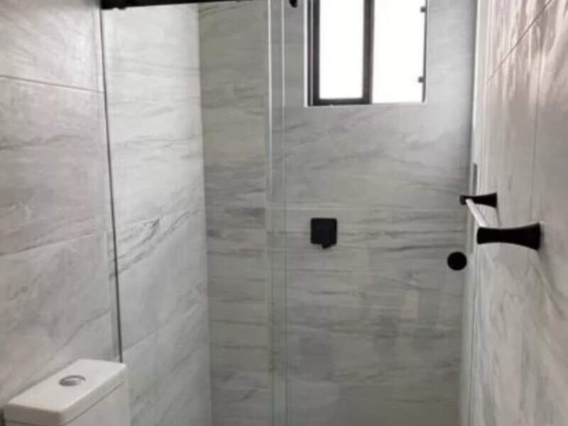 Cancel baño vidrio templado Kanasín ELREMACHE 