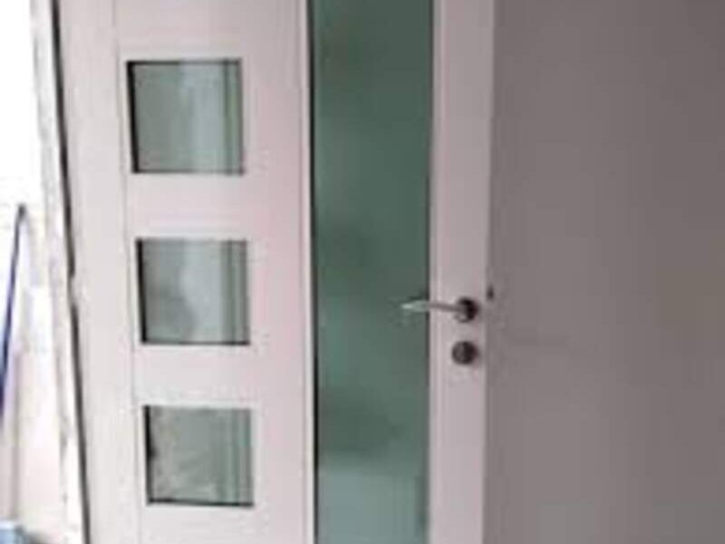  Puertas de Aluminio 