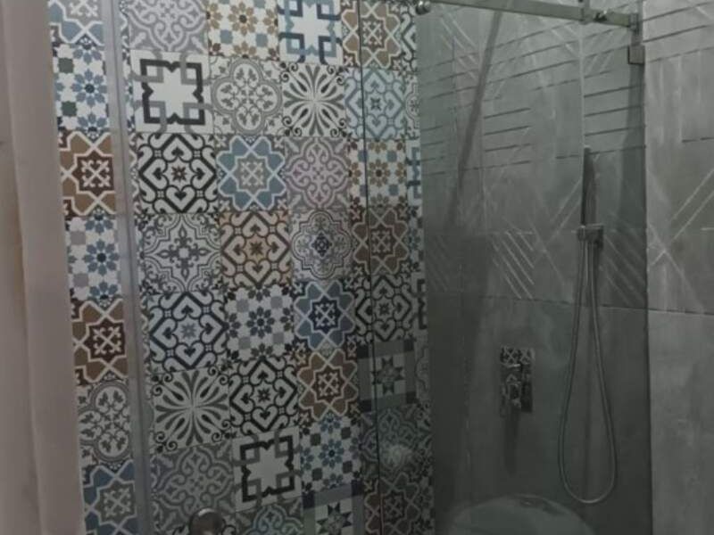 Cancel de Baño Minimalista en Puebla