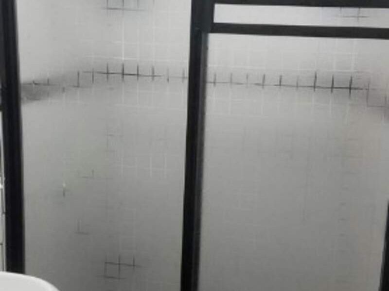 Cancel de baño en corrediza en MX 