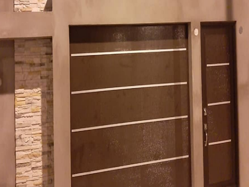 Puerta de Garaje M7 La Paz