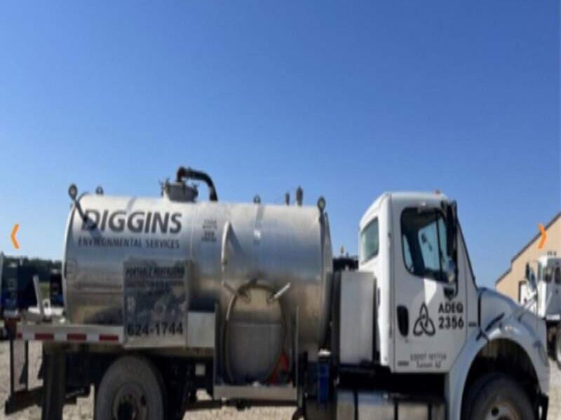 2007 Freightliner 1500 gal