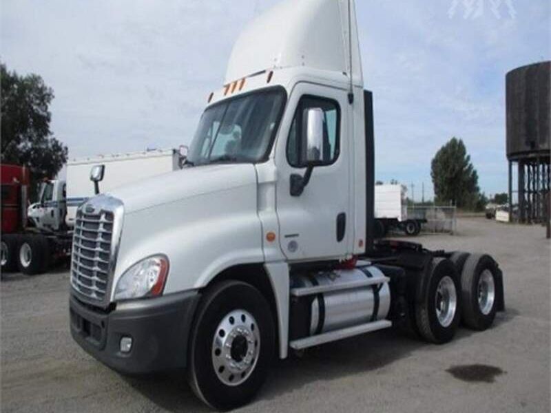 2012 FREIGHTLINER CASCADIA 125