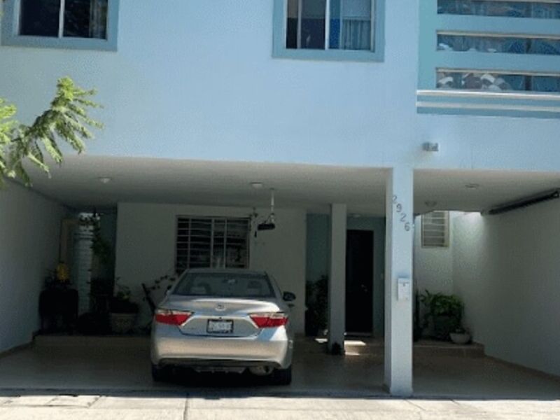 Bosques del Contry Casa En Venta Guadalupe