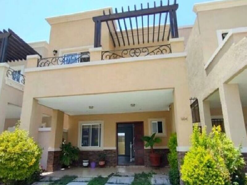 CASA EN FRACC RESIDENCIAL LOS VIÑEDOS