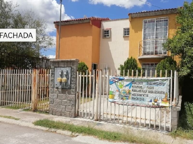  CASA EN  HACIENDA DE LOS ENCINOS ZUMPANGO