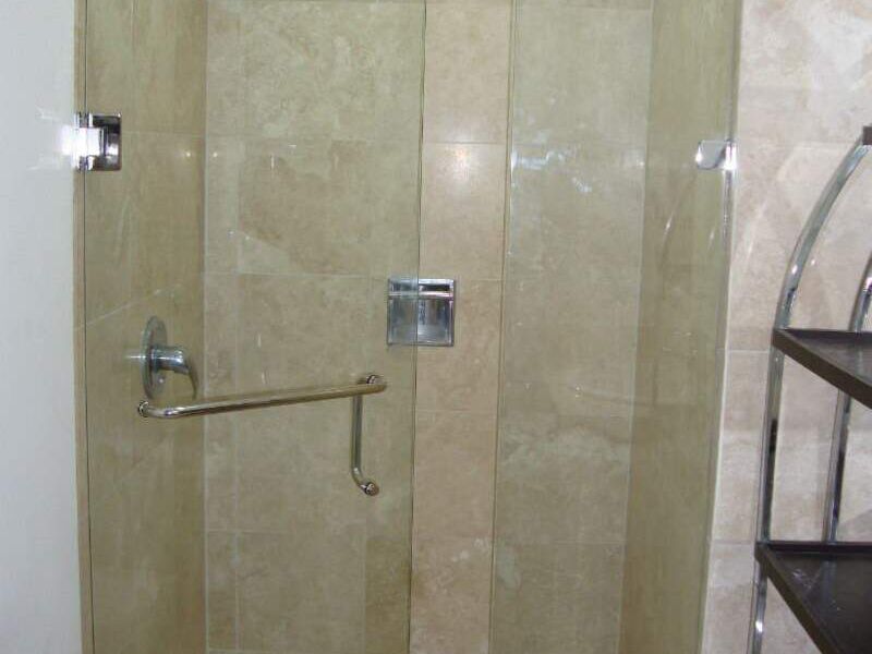 Canceles de baño de cristal templado 