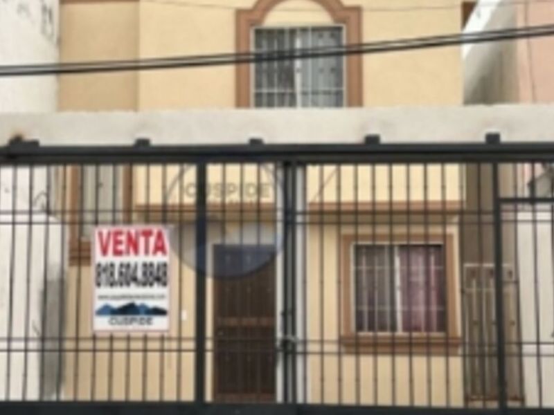CASA EN VENTA HACIENDA EL CAMPANARIO APODACA