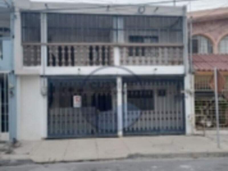CASA EN VENTA EN LA COLONIA CERRO DE LA SILLA 