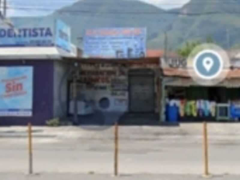 VENTA TERRENO Y LOCALES EN ELOY CAVAZOS