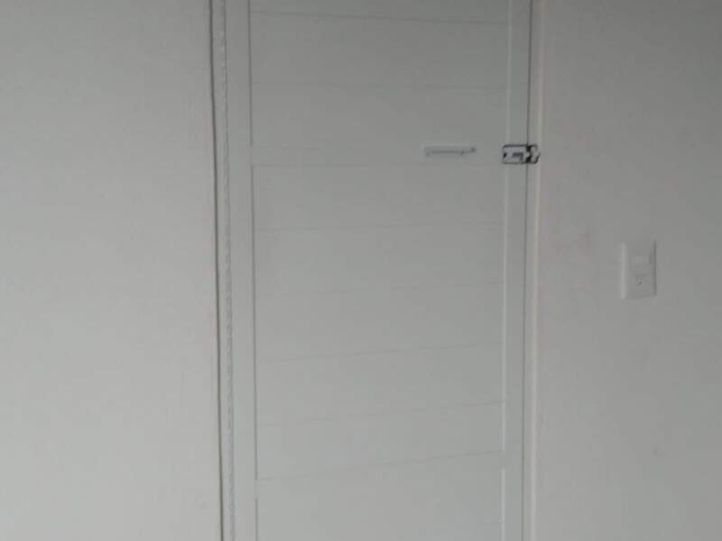 Puerta para baño en Ciudad del Carmen