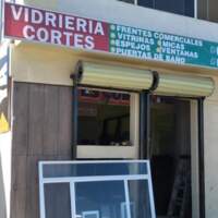 Vidriera "Cortes"