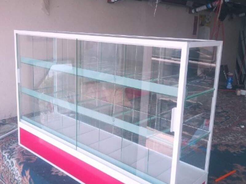 VITRINA DULCERA 24 CUADRICULAS en Puebla