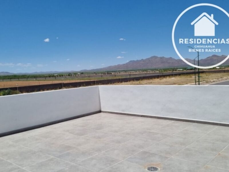 CASA RESIDENCIAL LEONES