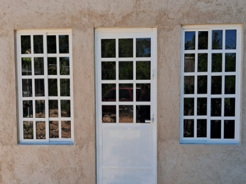 Conjunto puerta y ventana Cancún