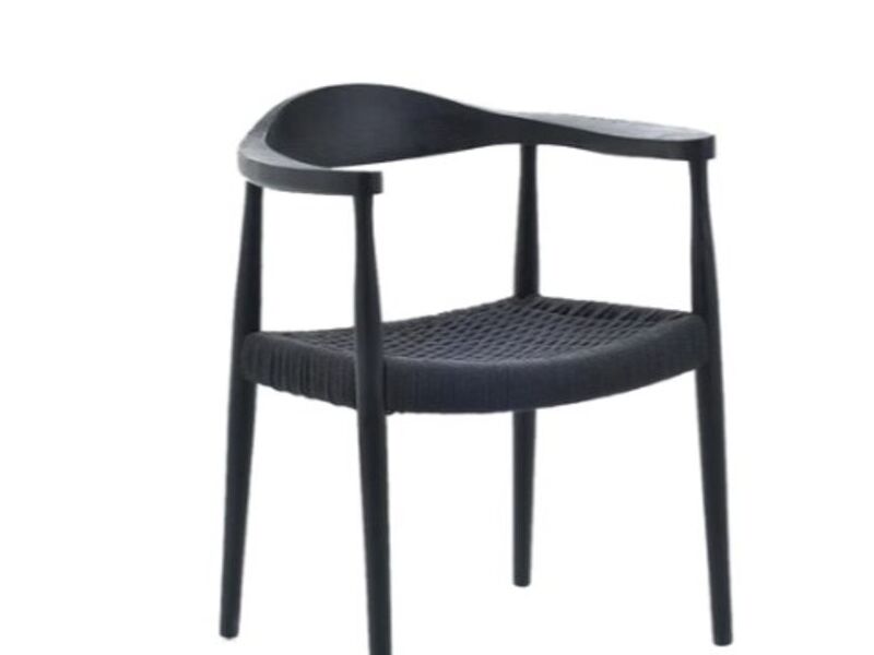 Silla negra Wood Mérida
