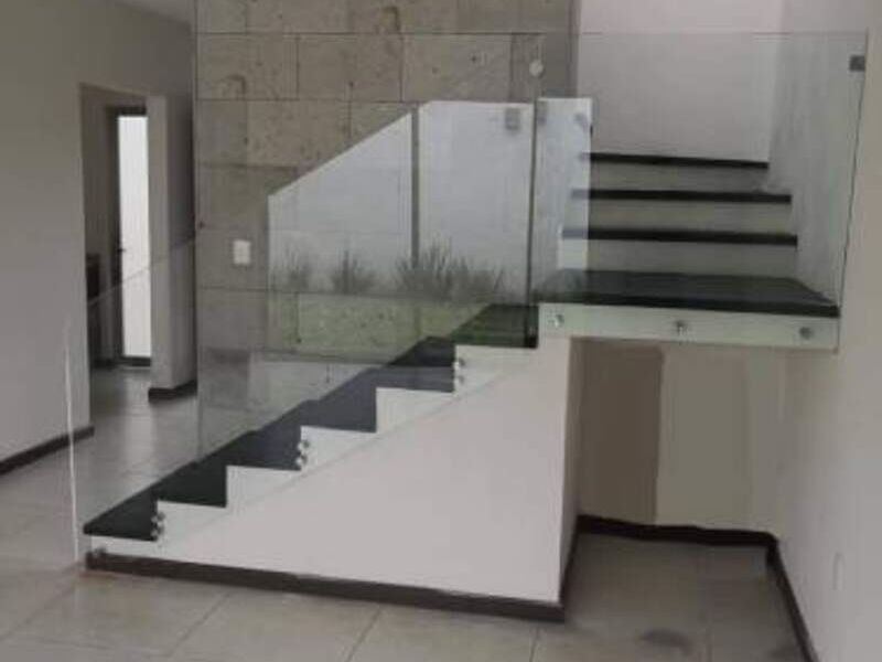 Barandal de cristal claro de 10 mm en Morelia