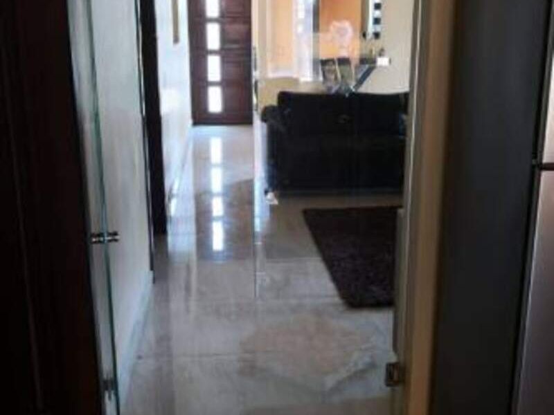 Puerta en cristal de 10 mm en Morelia