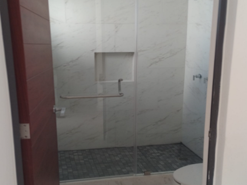 Cancel para baño M4 Cancún