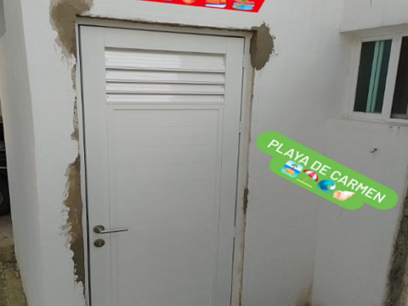 Puerta de aluminio M2 Cancún