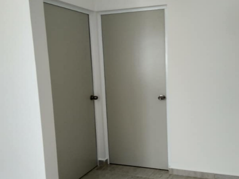 Puerta de aluminio M5 Cancún