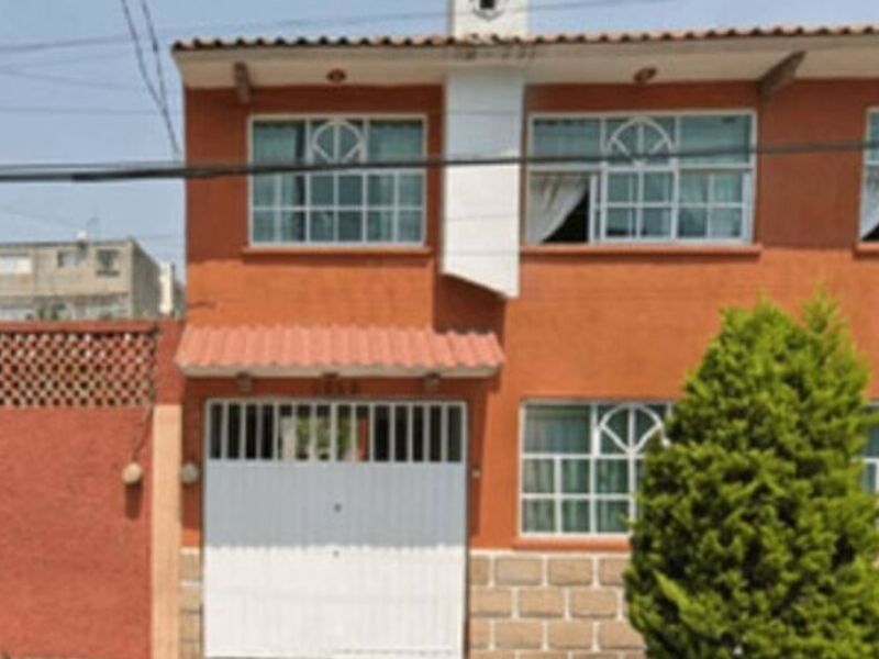 Casa en Residencial Zacatenco